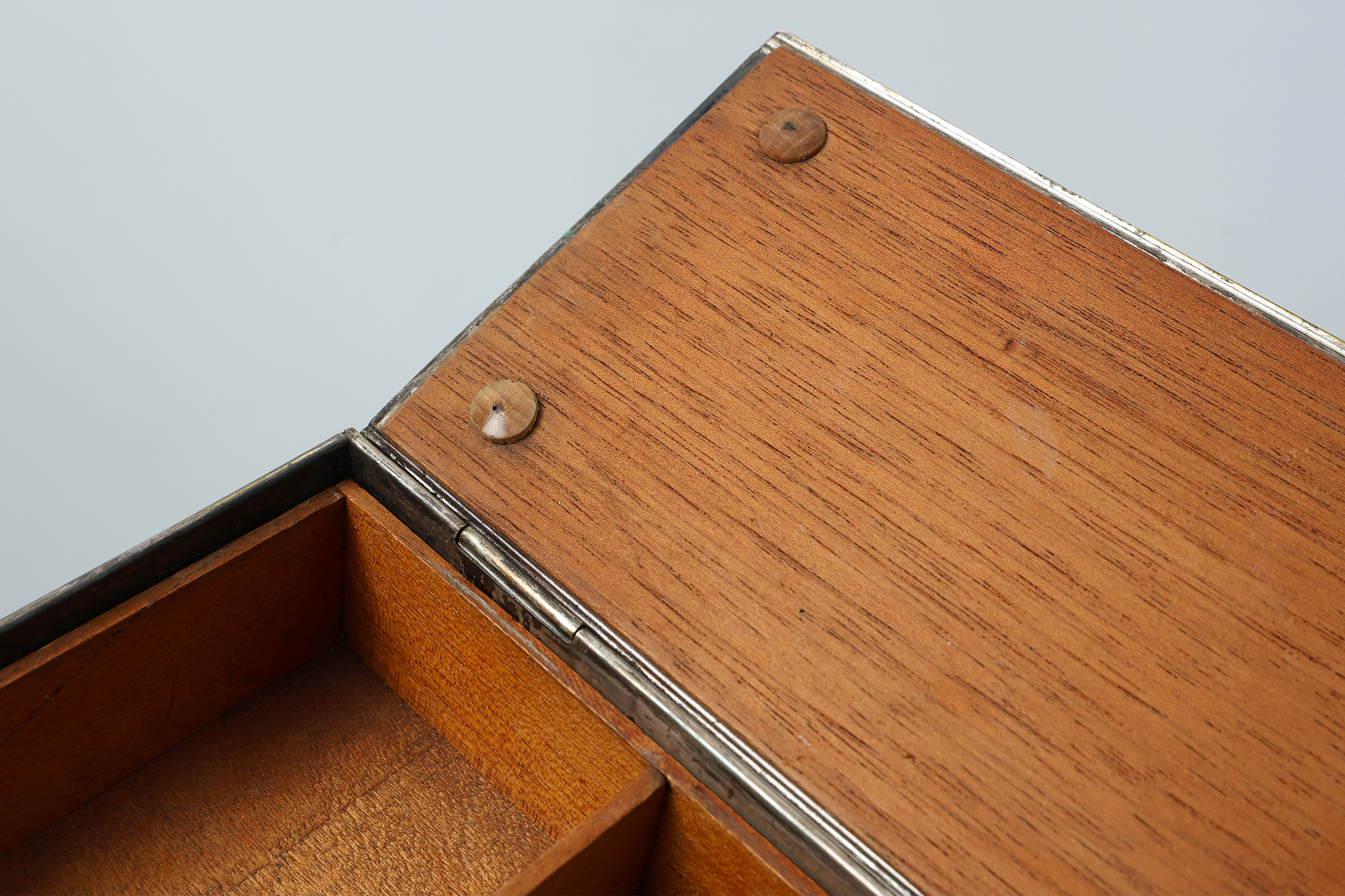 Jugendstil Silver-Plated Box with Engraved Lid by Carl Deffner, Germany, circa 1910thumbnail